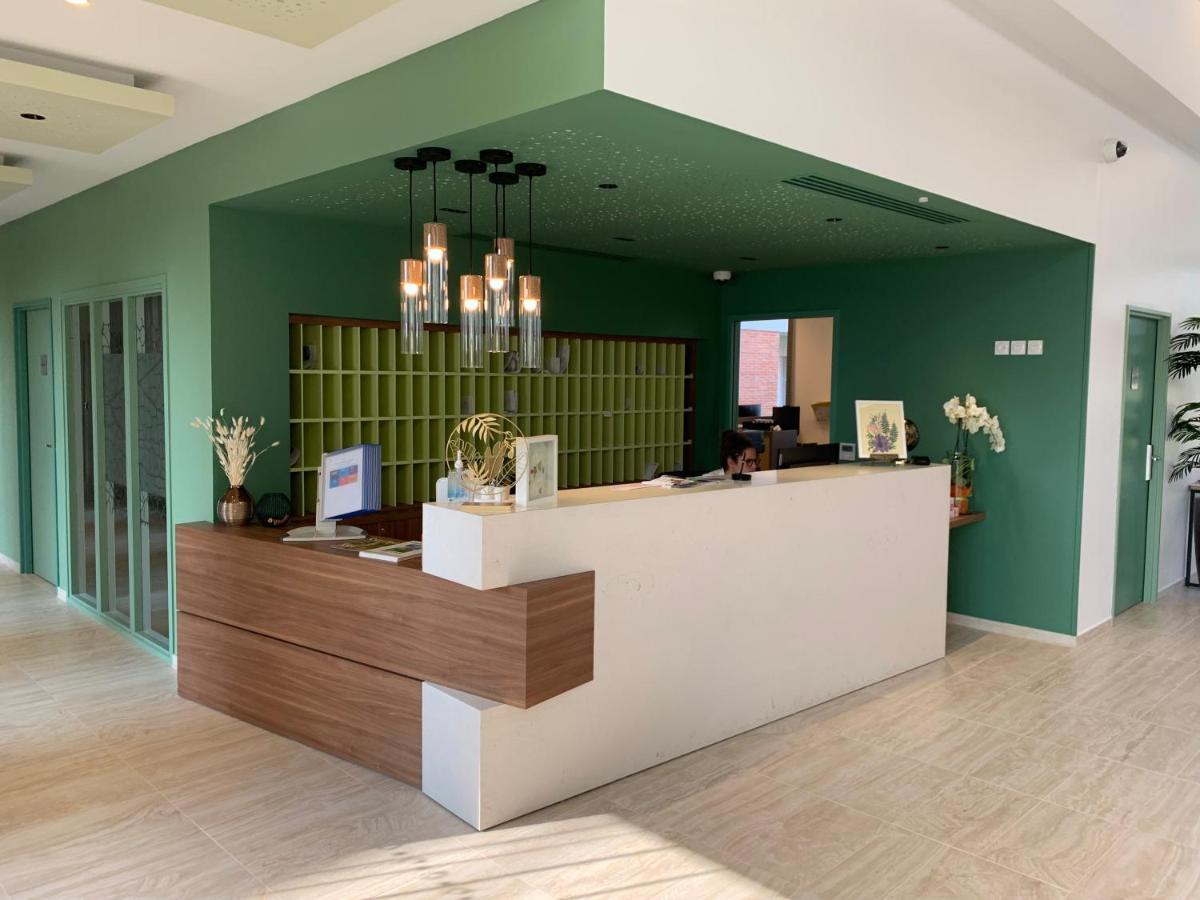 Domitys Les Cepages Aparthotel Gaillac Exterior photo